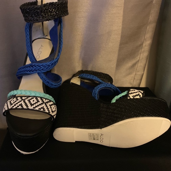 Shoes - Picture 3 of 4